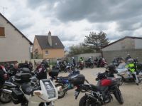 club rando moto 125 + parking complet du restaurant